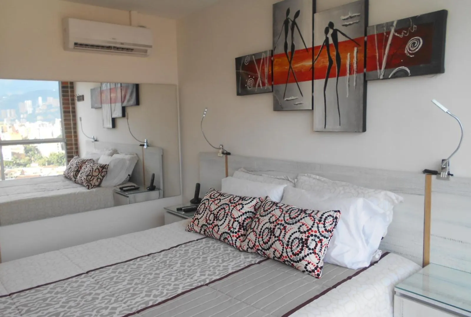 Apartahotel All Inclusive Suites Medellín